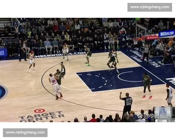NBA直播焦点对决湖人迎战热火第二节攻防走势深度解析